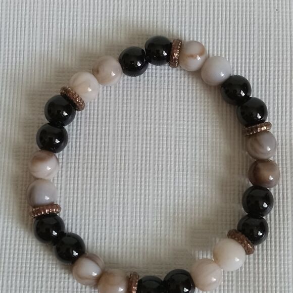 Assortment of 6 Multicolored Acrylic Plastic Beads Elastic Lightweight Bracelets - Picture 9 of 13